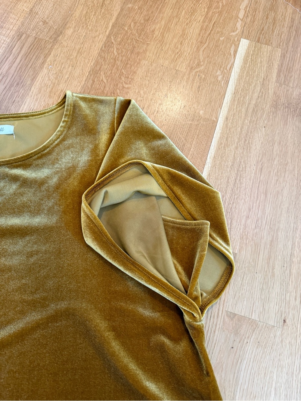 Madewell Velvet Short Sleeve Top in Mustard Gold - Picture 5 of 10